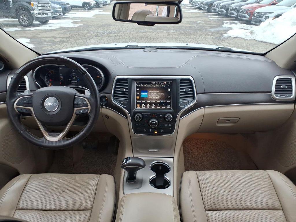 used 2014 Jeep Grand Cherokee car, priced at $11,156
