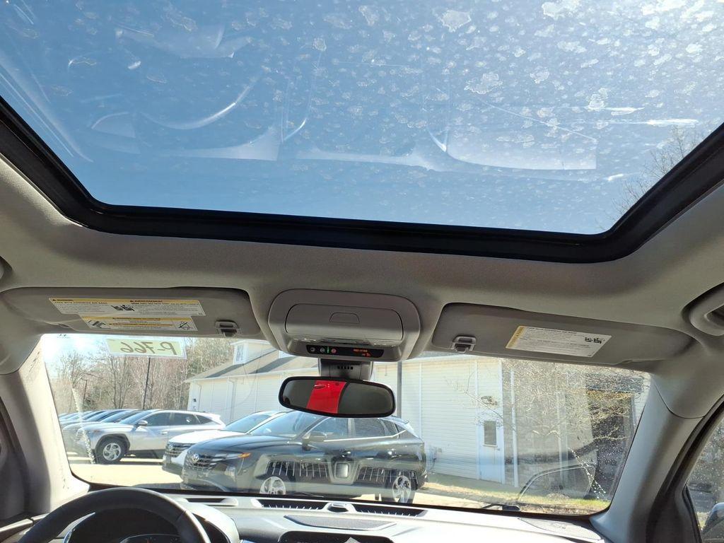 used 2023 Chevrolet Equinox car, priced at $25,500