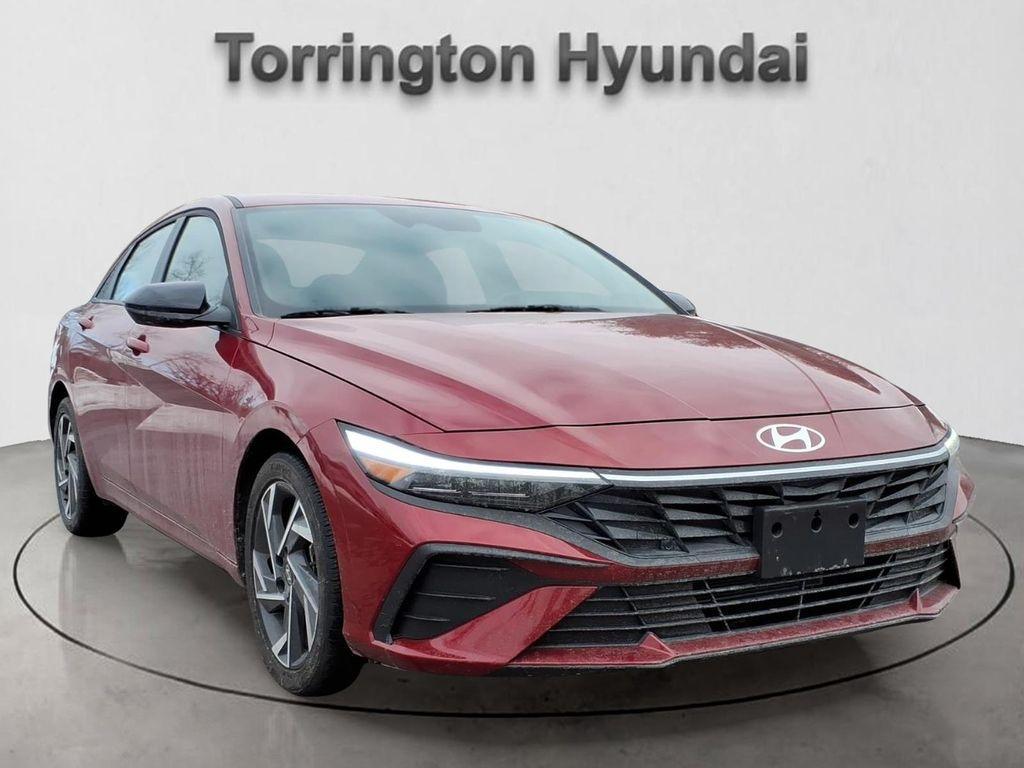 used 2025 Hyundai Elantra car, priced at $20,036