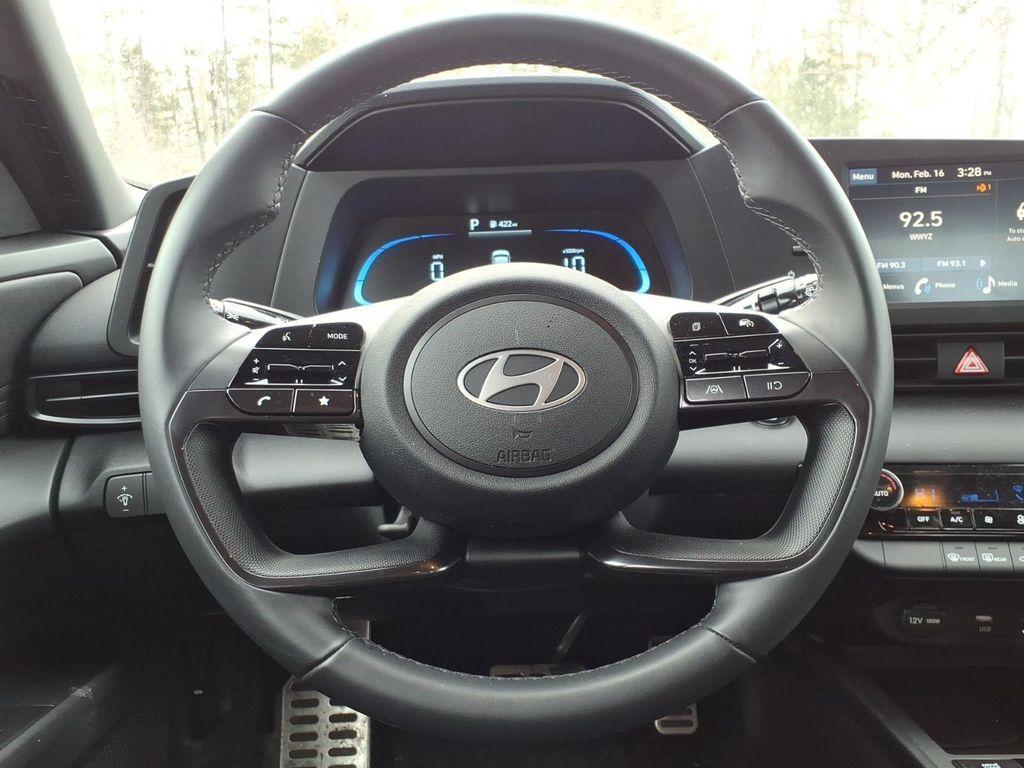 used 2025 Hyundai Elantra car, priced at $20,036