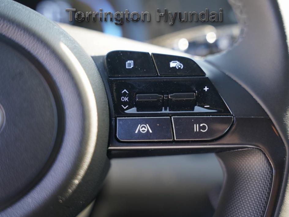 new 2025 Hyundai Elantra car, priced at $23,938