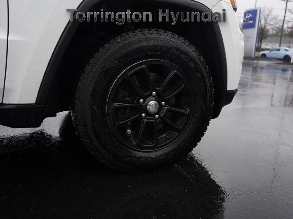 used 2020 Jeep Grand Cherokee car, priced at $19,187