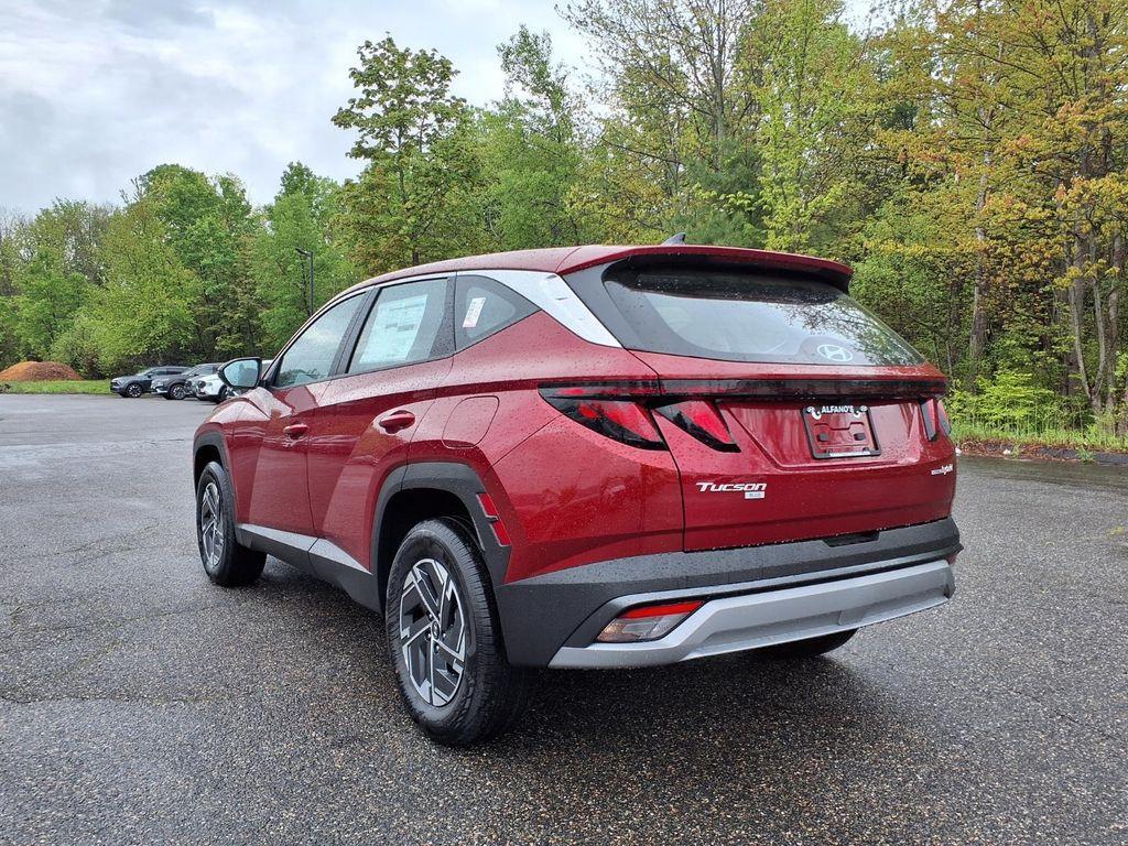 new 2026 Hyundai TUCSON Hybrid car, priced at $32,999
