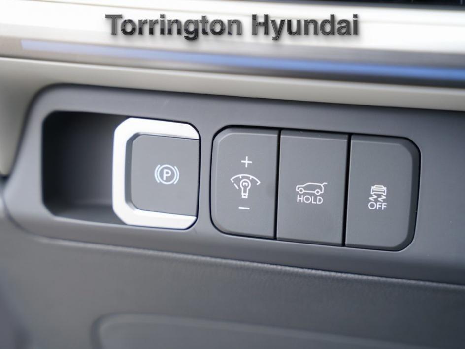 new 2025 Hyundai SANTA FE HEV car, priced at $47,594