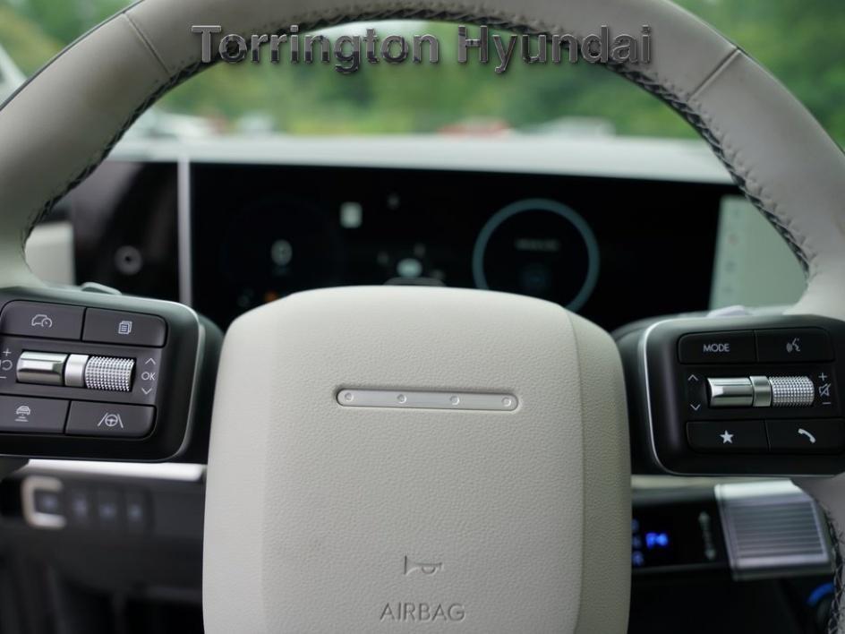 new 2025 Hyundai SANTA FE HEV car, priced at $47,594