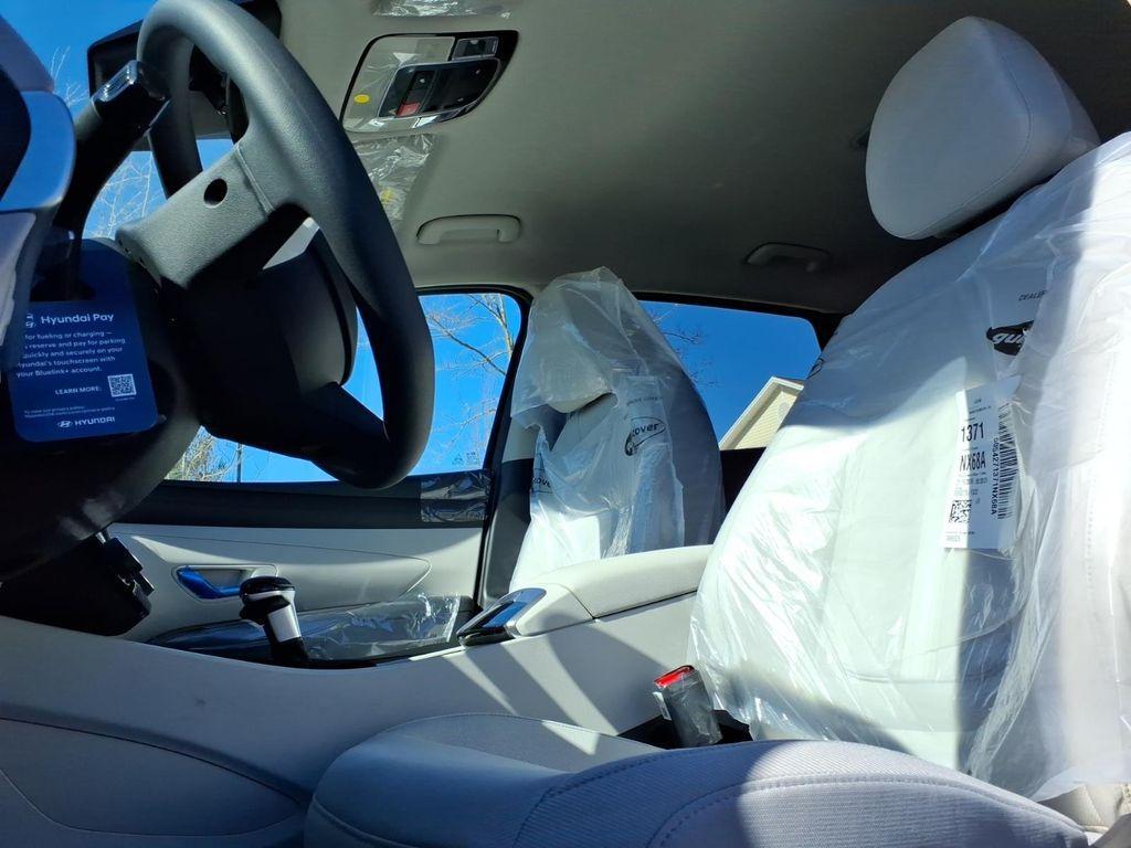 new 2026 Hyundai Tucson car, priced at $32,085