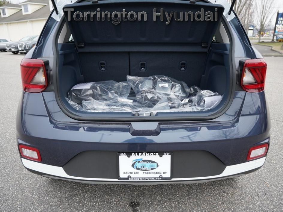 new 2025 Hyundai Venue car, priced at $25,295