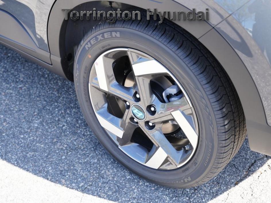 new 2025 Hyundai Venue car, priced at $24,395