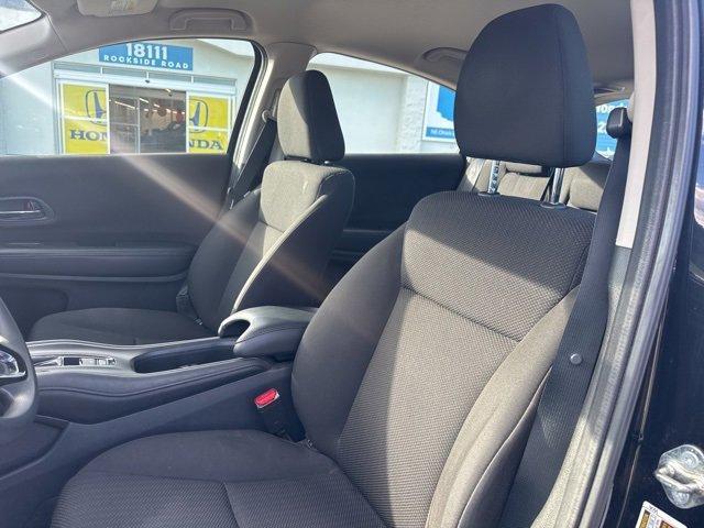 2016 Crystal Black Pearl Honda HR-V