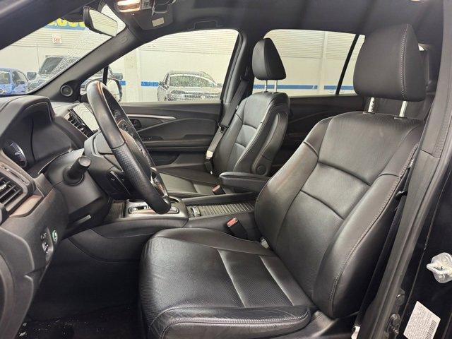 used 2023 Honda Passport car, priced at $32,113