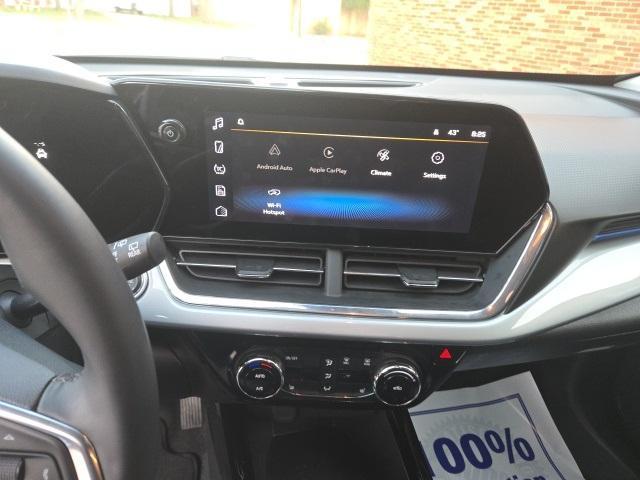 used 2025 Chevrolet Trax car, priced at $21,990