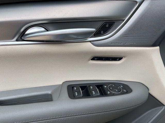 new 2026 Cadillac XT5 car