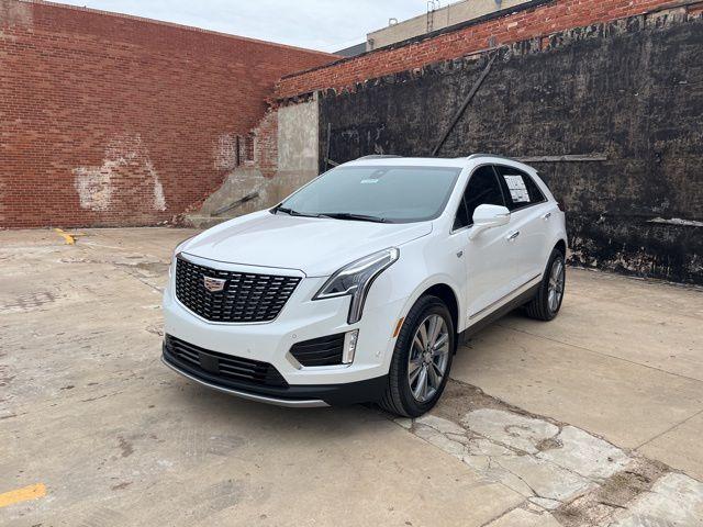 new 2026 Cadillac XT5 car, priced at $60,894