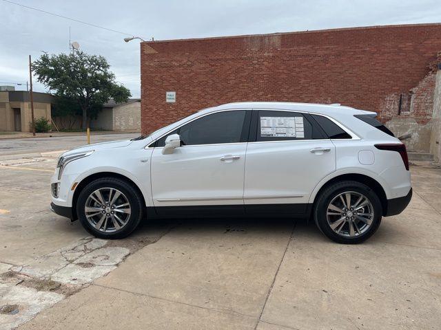 new 2026 Cadillac XT5 car, priced at $60,894