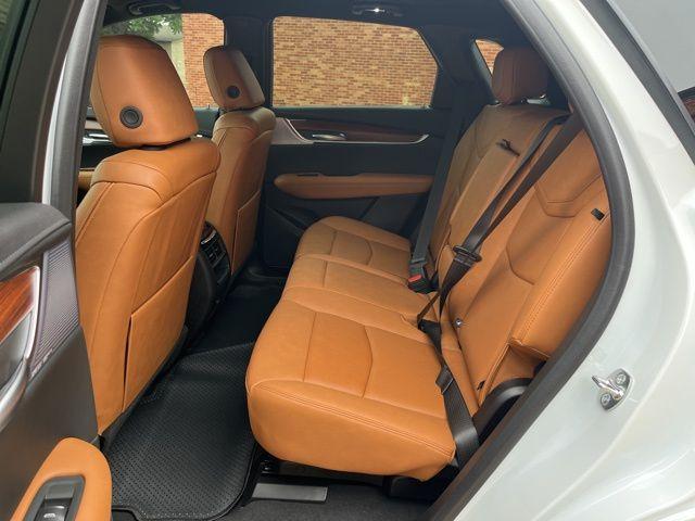 new 2026 Cadillac XT5 car, priced at $60,894