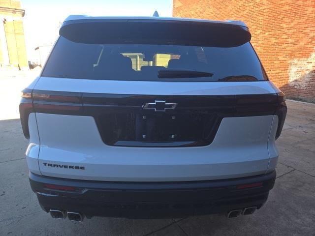 new 2026 Chevrolet Traverse car, priced at $43,980