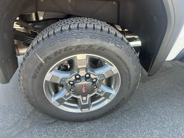 new 2025 GMC Sierra 3500 car, priced at $77,825