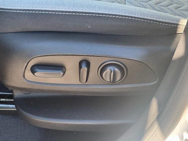 used 2022 Chevrolet Equinox car, priced at $16,250