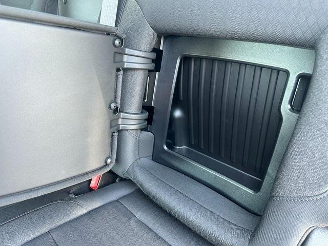 new 2026 GMC Sierra 1500 car, priced at $51,925