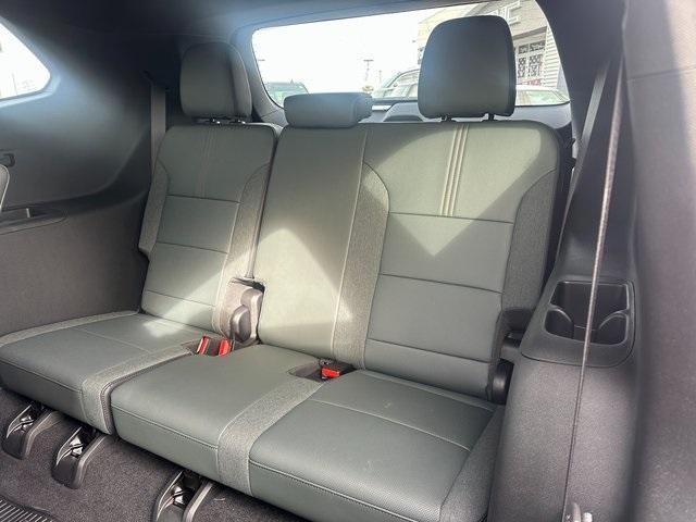 new 2025 GMC Acadia car, priced at $48,590