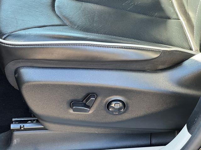 used 2024 Chrysler Pacifica car, priced at $29,490