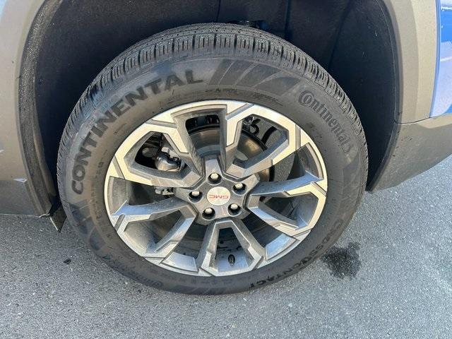 new 2025 GMC Terrain car, priced at $36,285