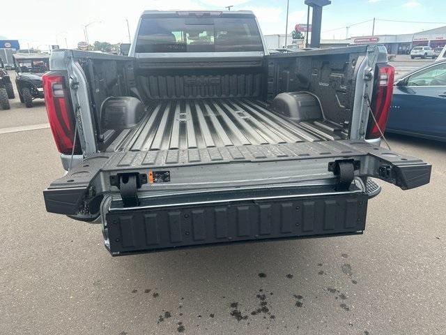 new 2025 GMC Sierra 3500 car, priced at $93,324