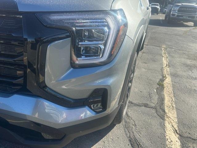 new 2026 GMC Terrain car, priced at $33,285