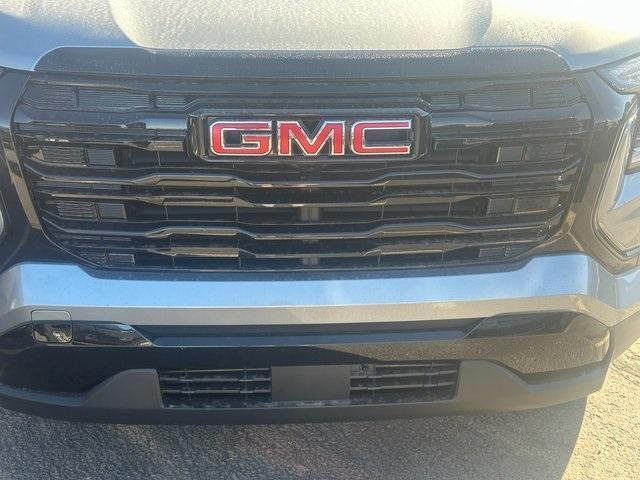 new 2026 GMC Terrain car, priced at $33,285