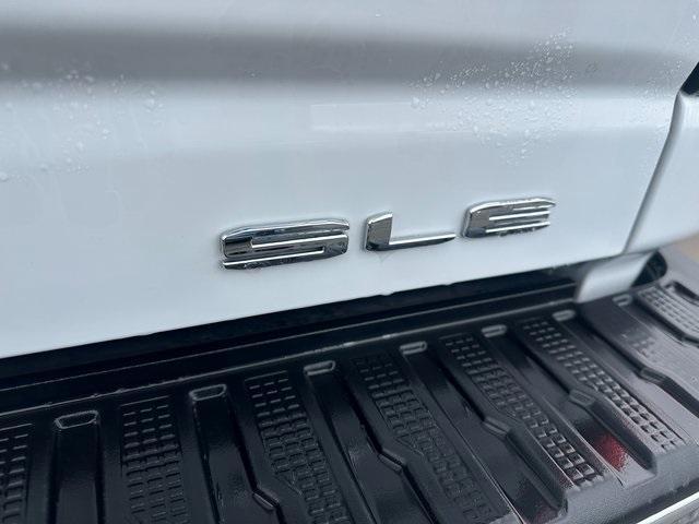 new 2025 GMC Sierra 2500 car, priced at $67,175
