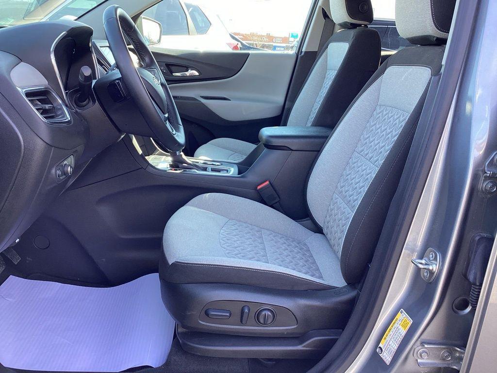 used 2024 Chevrolet Equinox car, priced at $24,383