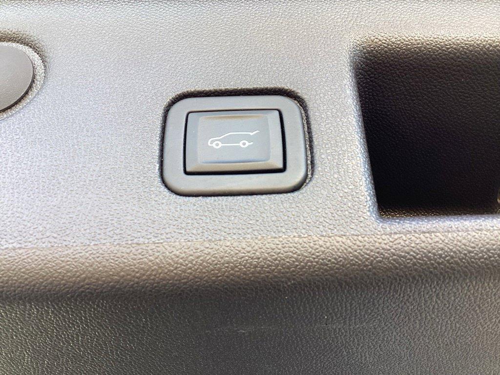 used 2024 Chevrolet Equinox car, priced at $23,137