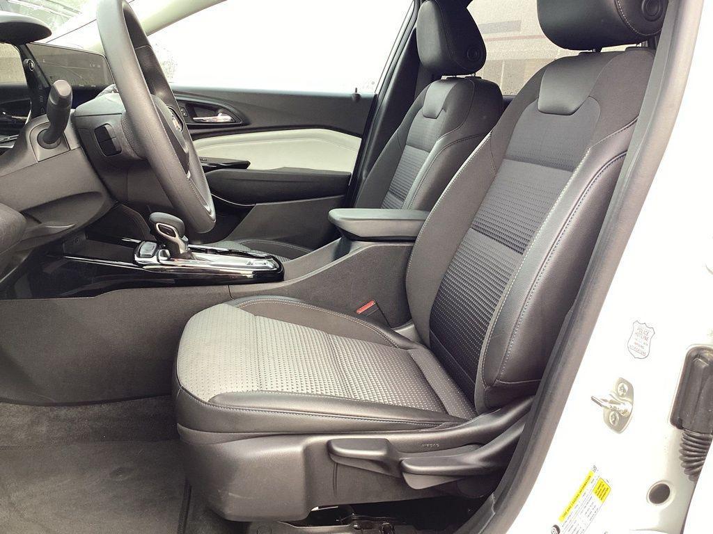 used 2024 Chevrolet Trax car, priced at $19,715