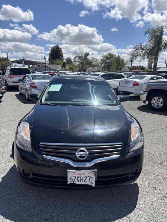 used 2007 Nissan Altima car, priced at $3,950
