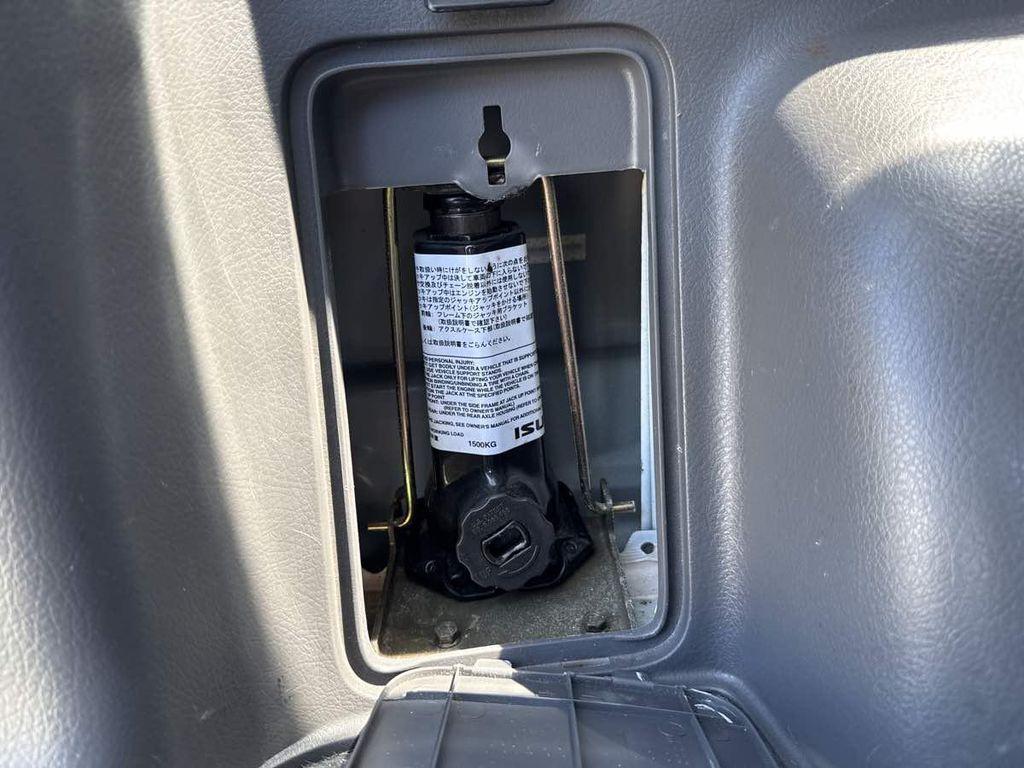 used 2000 Honda Passport car, priced at $3,450