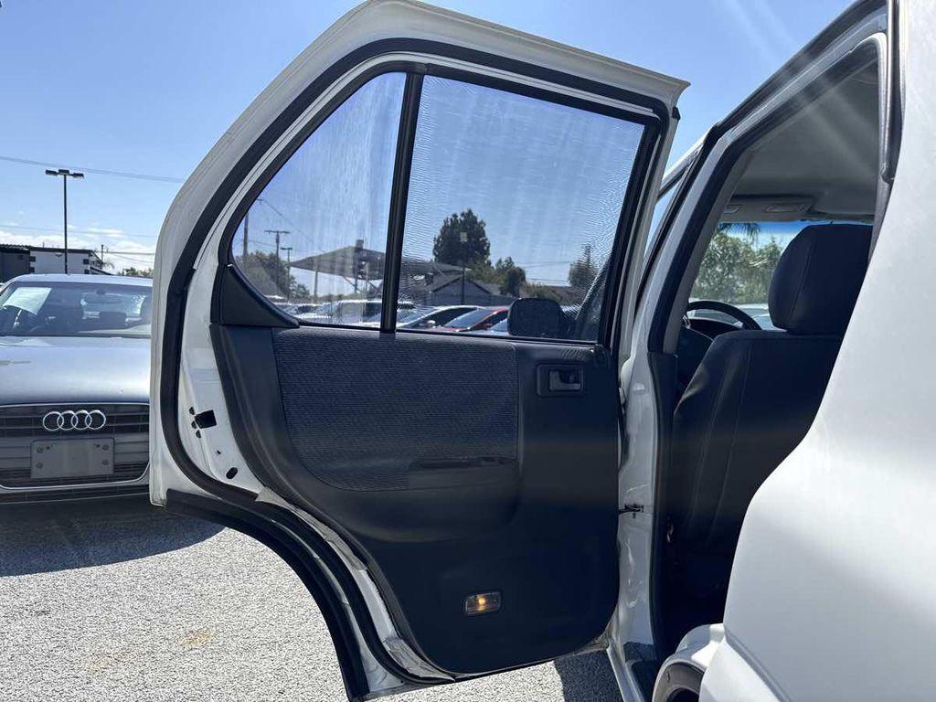 used 2000 Honda Passport car, priced at $3,450