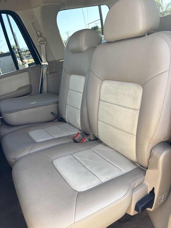 used 2003 Ford Expedition car, priced at $2,950