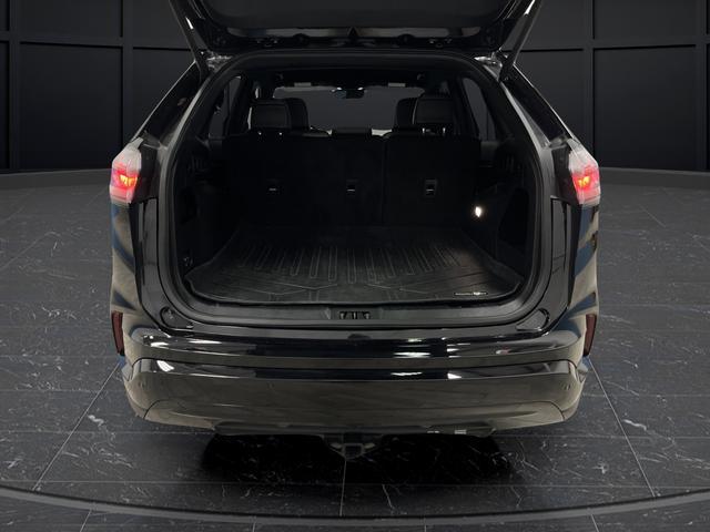 used 2024 Ford Edge car, priced at $26,995