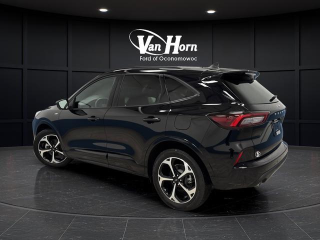 used 2024 Ford Escape car, priced at $25,991