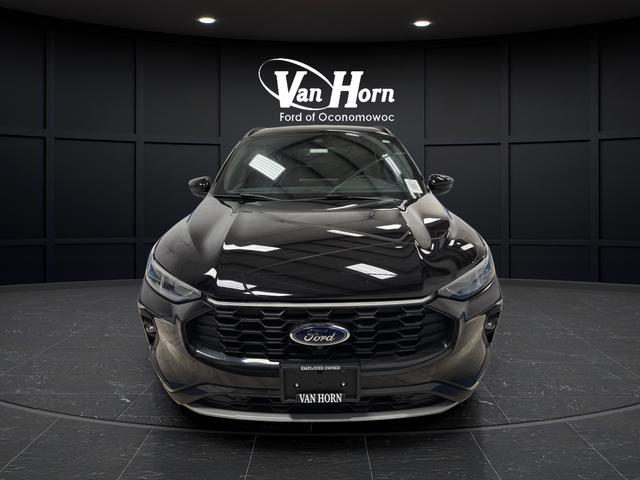 used 2024 Ford Escape car, priced at $25,991