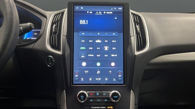 used 2024 Ford Edge car, priced at $29,494