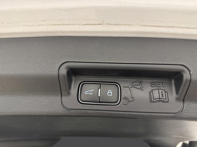 used 2023 Ford Explorer car, priced at $28,985