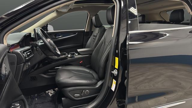 used 2022 Lincoln Nautilus car, priced at $32,899