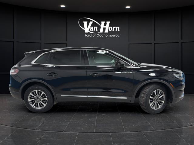 used 2022 Lincoln Nautilus car, priced at $32,899