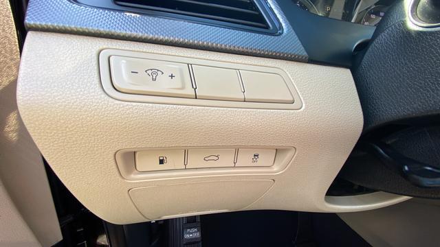 used 2016 Hyundai Sonata Hybrid car, priced at $12,494