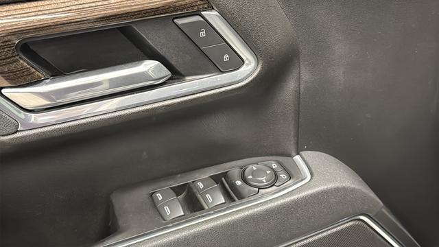 used 2025 Chevrolet Silverado 1500 car, priced at $42,494