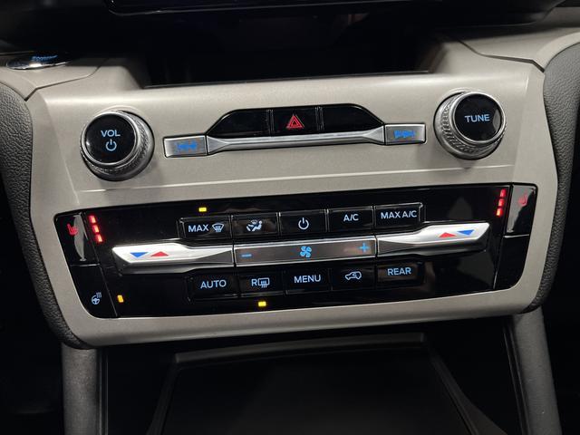 used 2023 Ford Explorer car, priced at $27,993