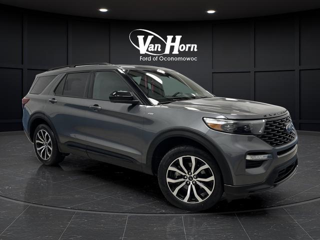 used 2023 Ford Explorer car, priced at $30,784