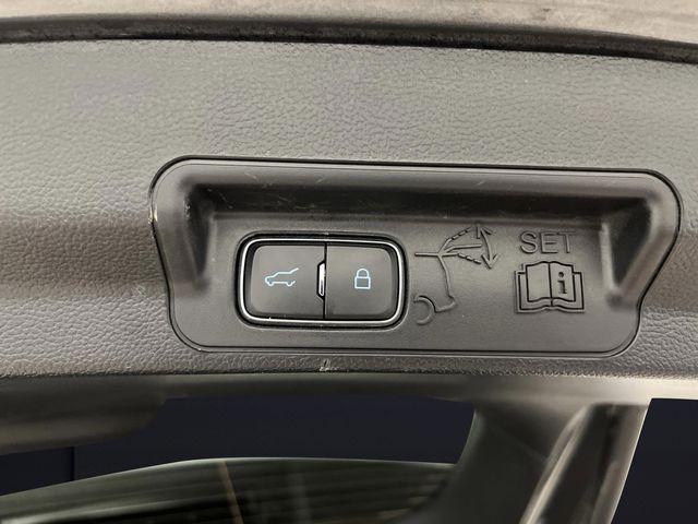 used 2023 Ford Explorer car, priced at $30,991