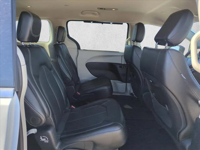 used 2024 Chrysler Pacifica car, priced at $29,959